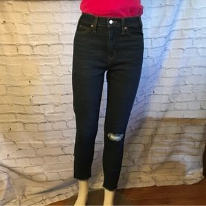 Ladies signature Levi Strauss size 2 26 waist